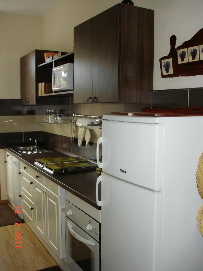 Apartments By The Sea Blace, Neretva Delta - Usce Neretve - 16068 Dış mekan fotoğraf